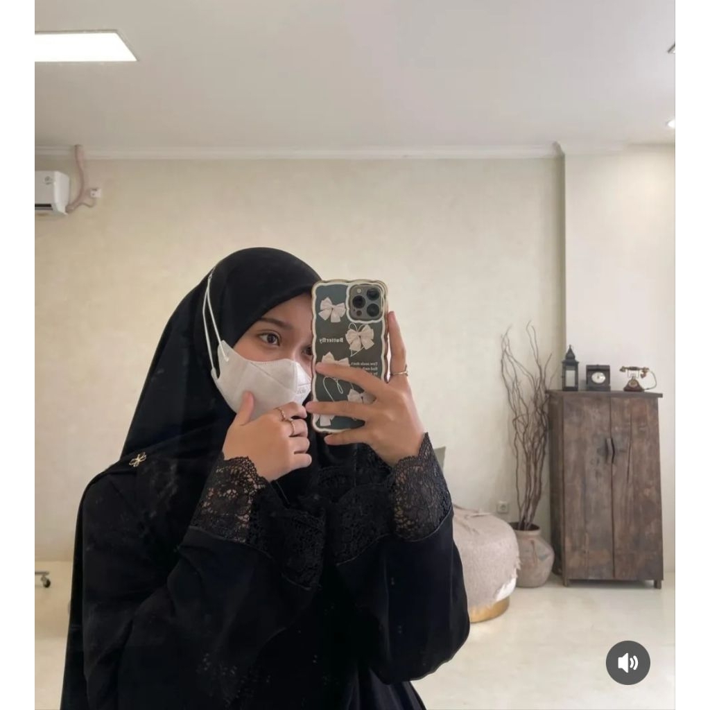 Ameena Abaya Broken White & Black Marina Anti UV