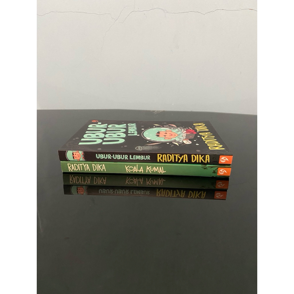 Kumpulan buku Raditya Dika