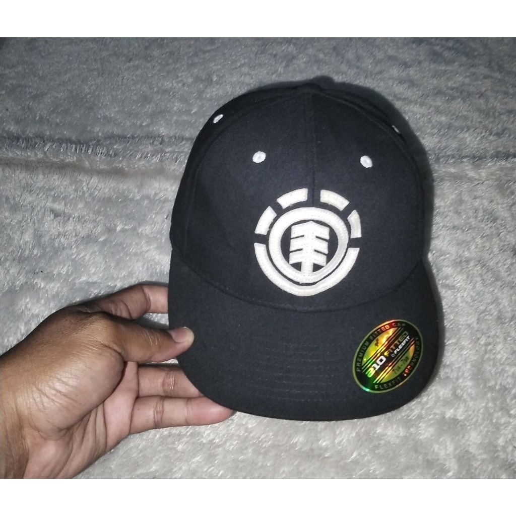 Topi Snapback ELEMENT size 58cm Second
