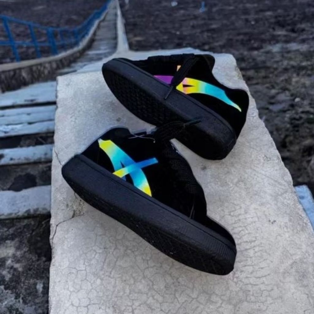 sepatu sneakers anak remaja dewasa sekolah SD SMP SMA kuliah laki-laki pria perempuan trend/sepatu C