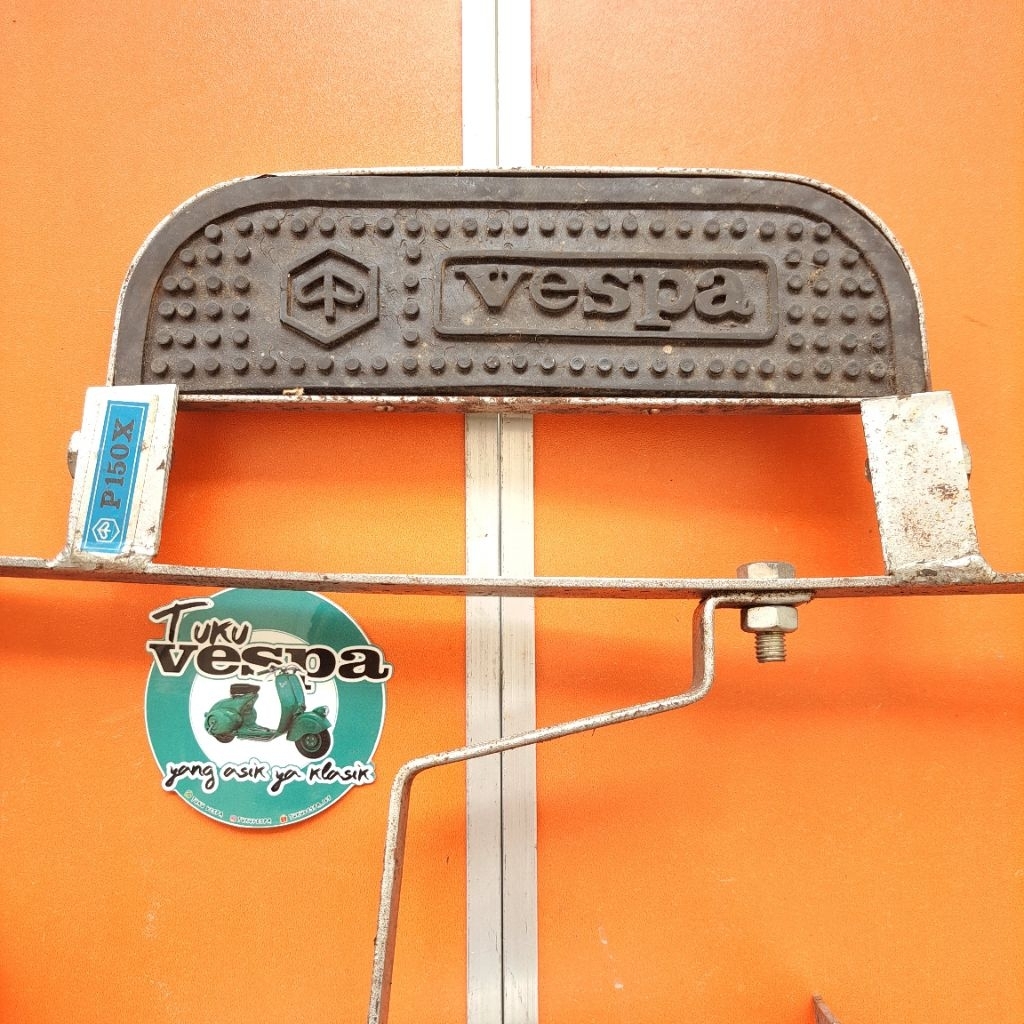 injekan footstep samping aksesoris original vespa px ps exclusive spartan excel NOS