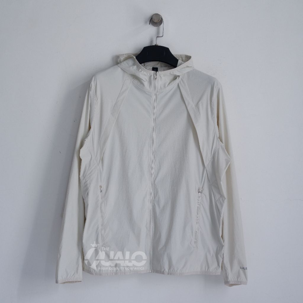 Lululemon Men Lightweight Packable Jacket