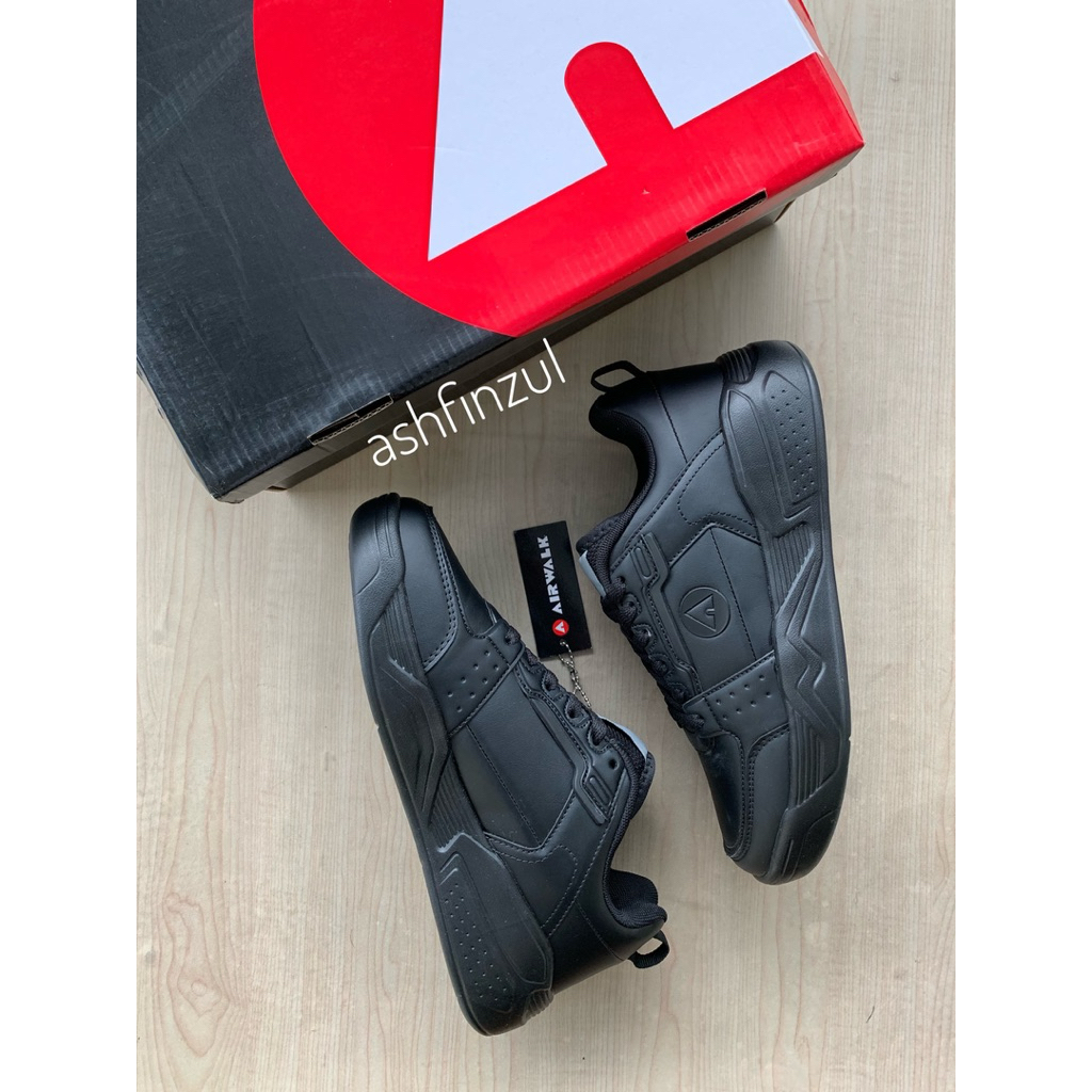Airwalk Sepatu Full Black SALE