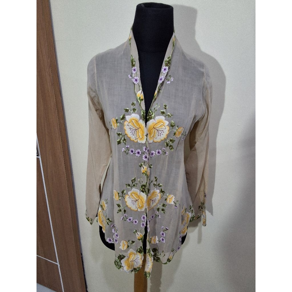 Kebaya Peranakan Antik/Kebaya Antik/Kebaya Lawas/Kebaya Encim Antik/Kebaya Encim Lawas/Kebaya Encim 