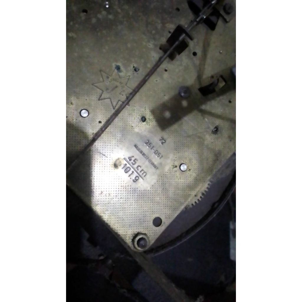 bahan jam tembok junghan kunci 3