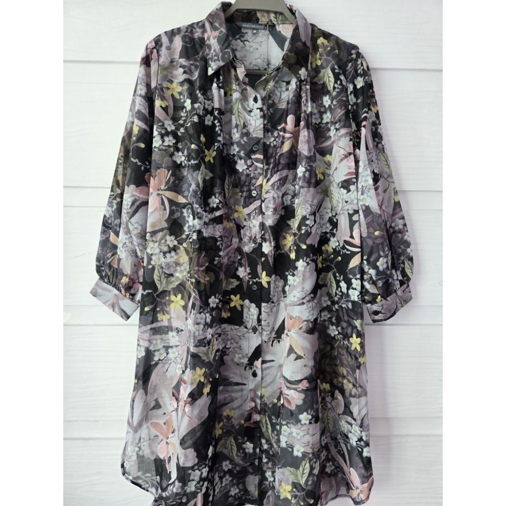 INTO THE GARDEN TUNIC BLACK ITG BENANG JARUM
