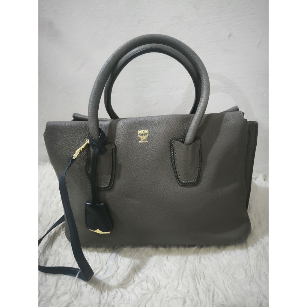 MCM MILLA leather