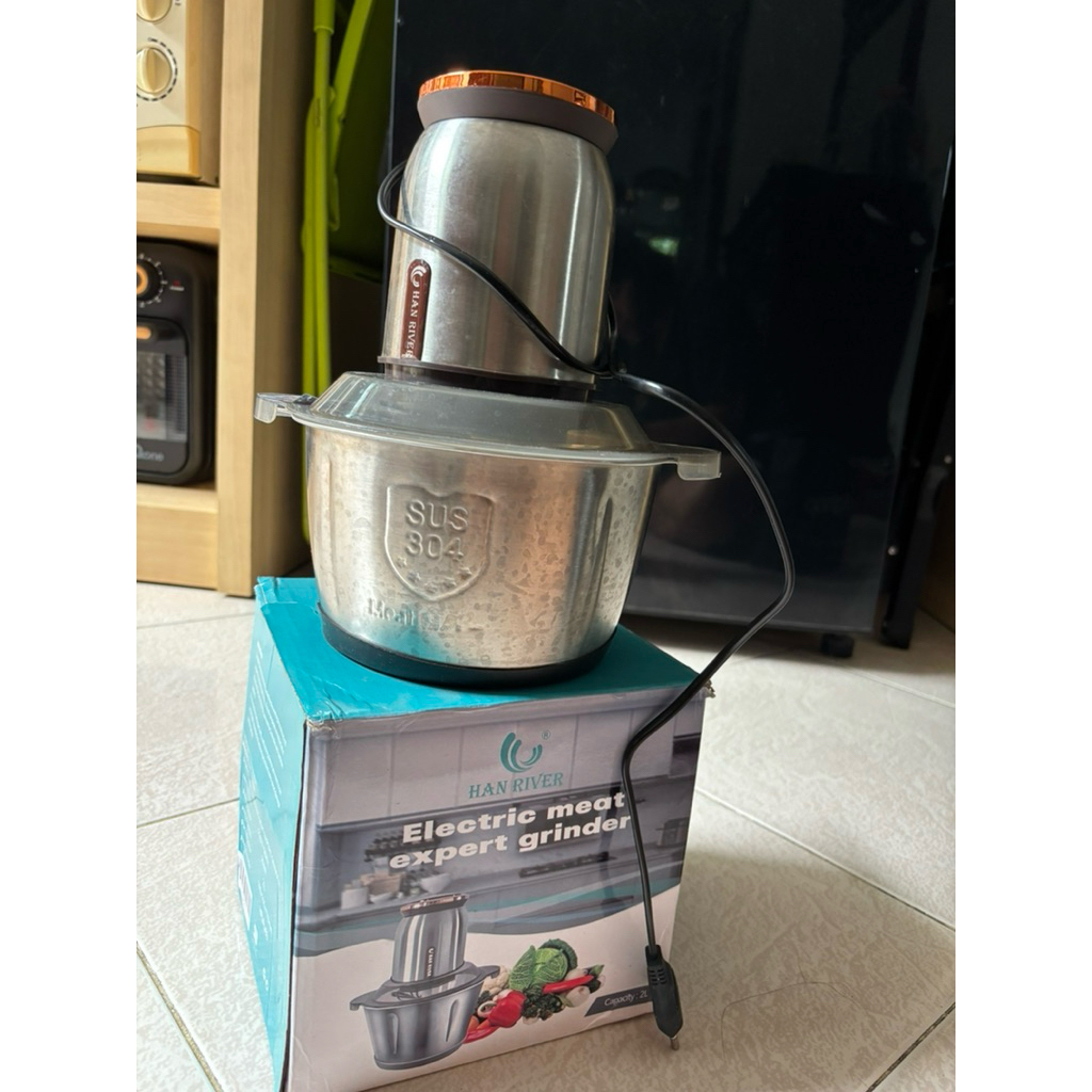 NETT Blander Chopper Han River PRELOVED