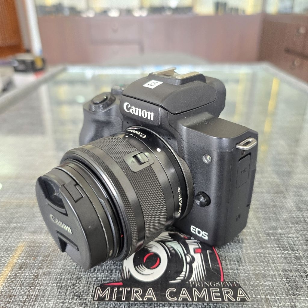 CANON EOS M50 Like New