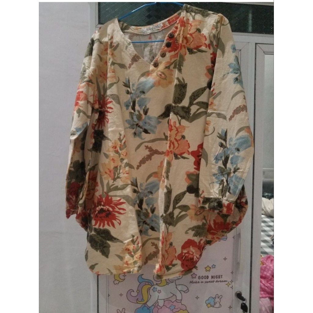 preloved blouse vintage