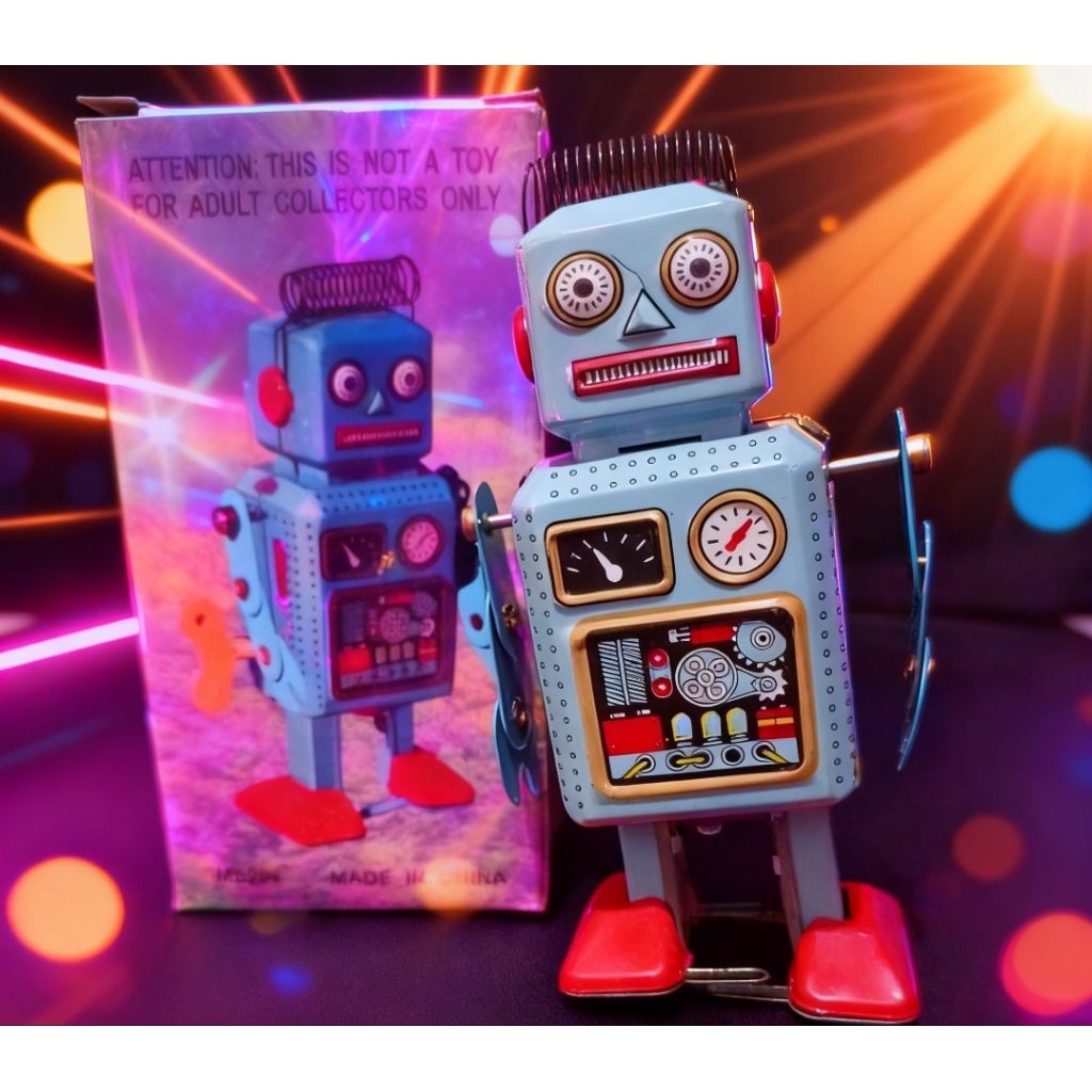 tin toys radar robot vintage. kolektor only