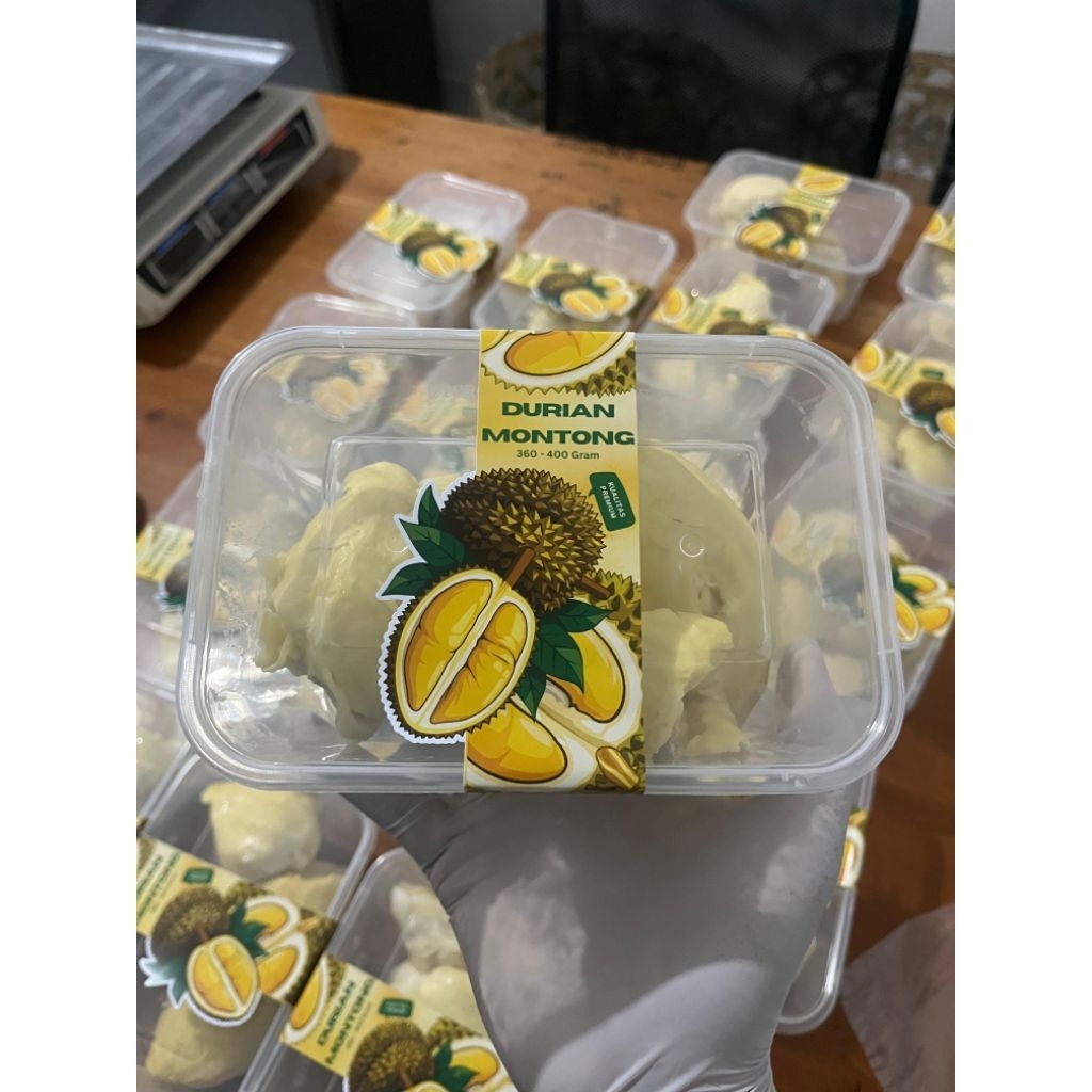 DURIAN MONTONG KUPAS