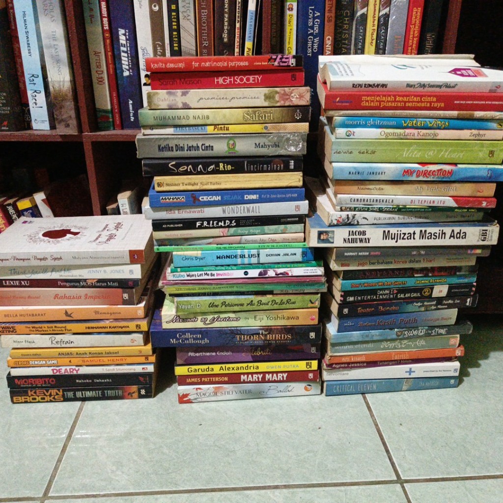 [Preloved] Obral buku novel 30rban  best seller