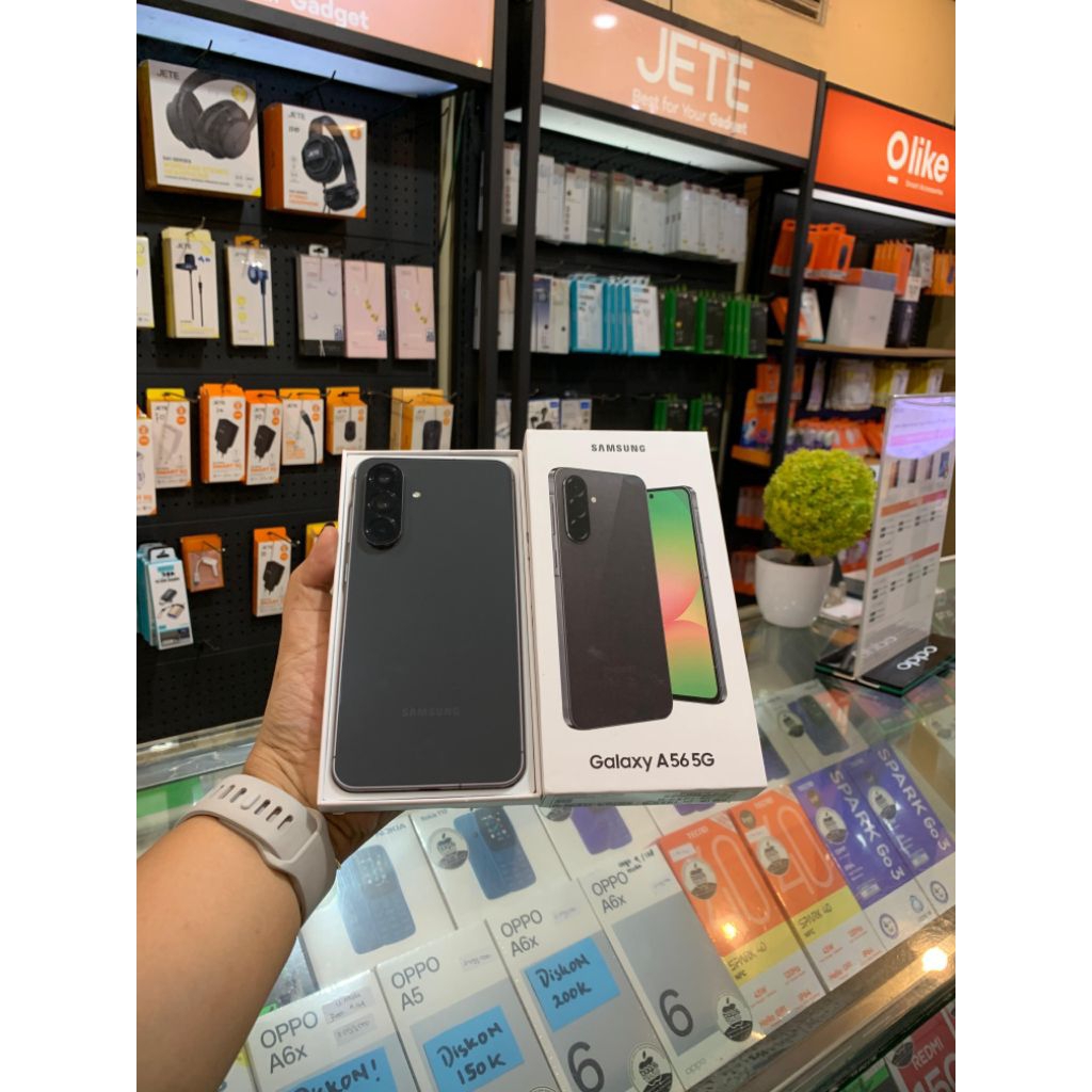 samsung a56 8+8/256 second like new