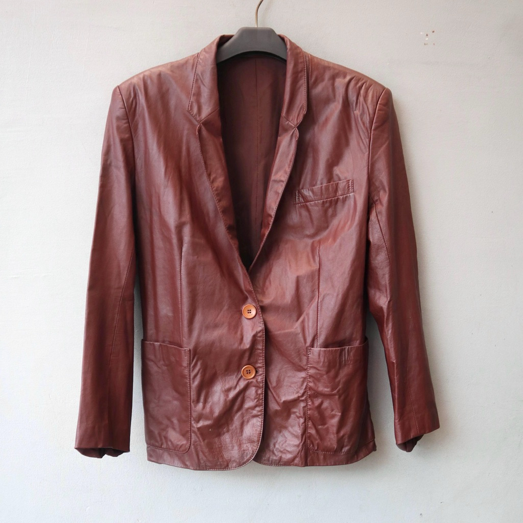 Blazer kulit ukuran M jas kulit asli domba jaket kulit merah maroon slim casual cewek cowok