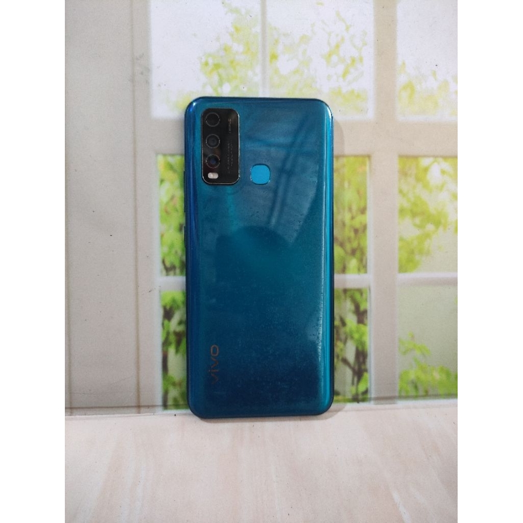 Vivo Y30 Ram 4Gb/64Gb(Minus tompel sedikit)