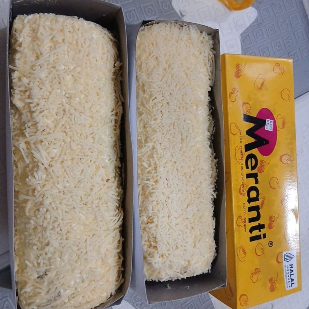 Bolu gulung meranti rasa keju topeng keju