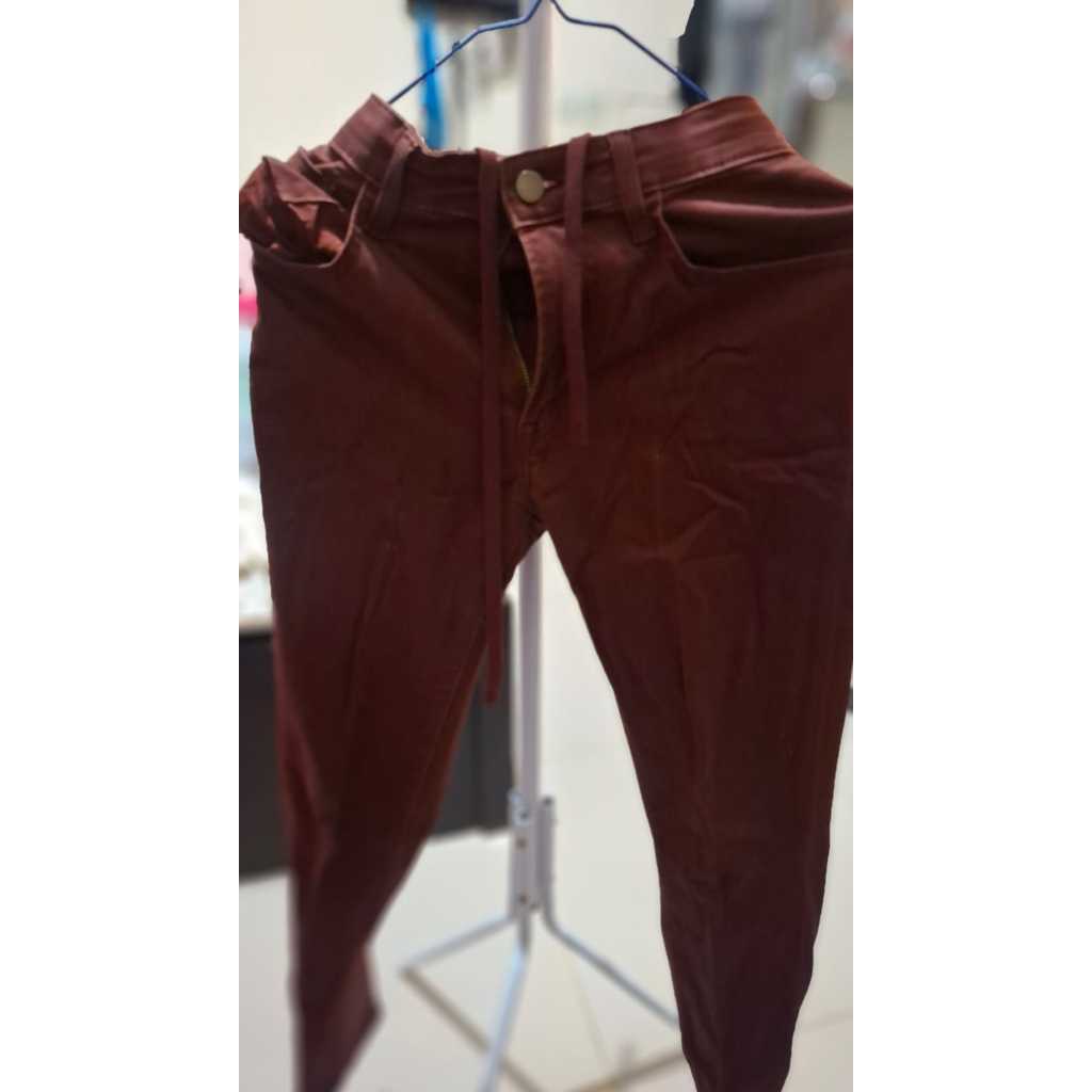 Uniqlo Pants Maroon