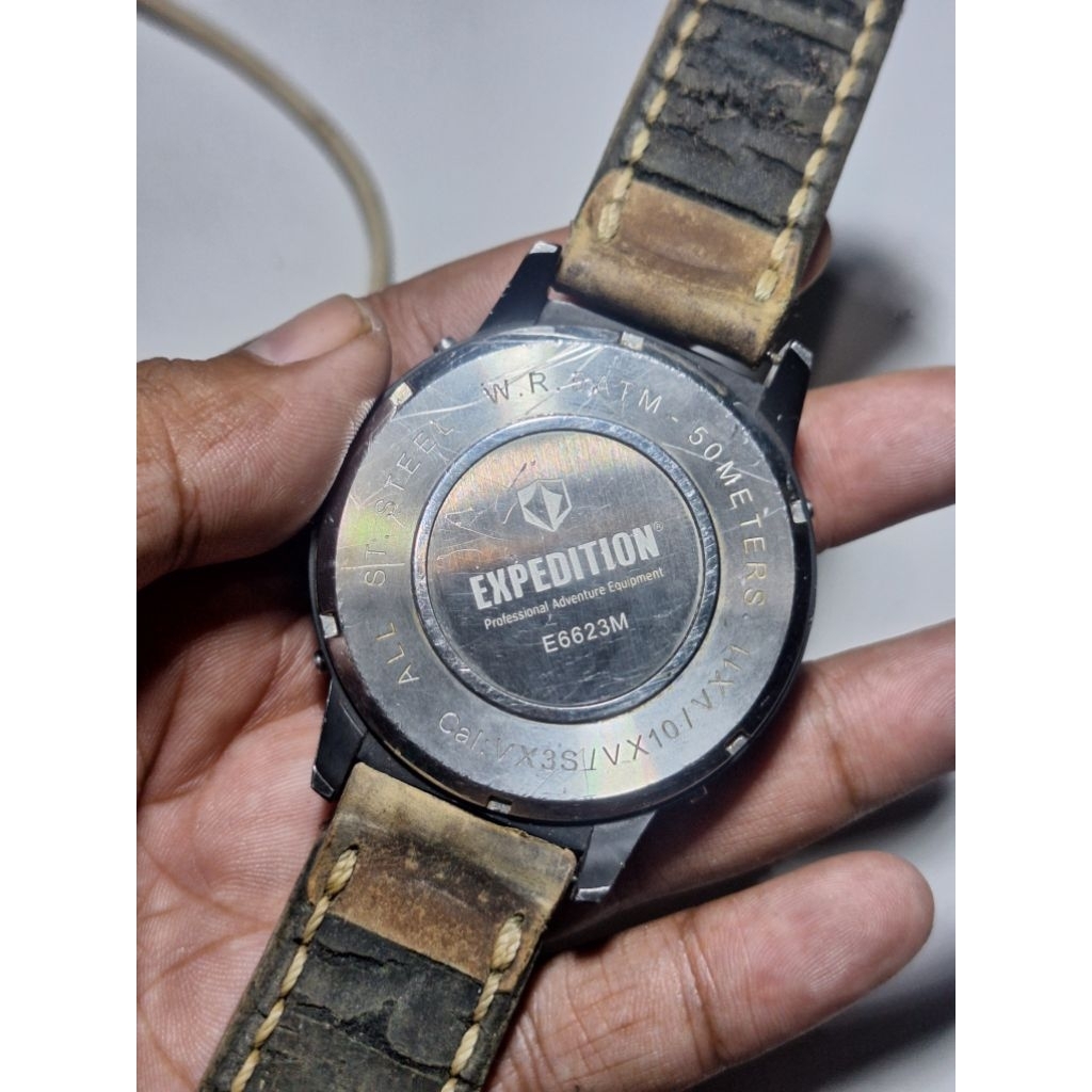 Jam Tangan Bahan Expedition E6623M