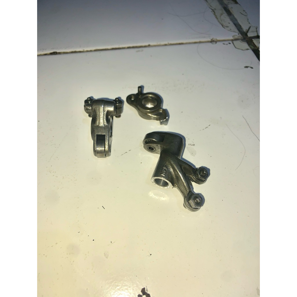 platuk klep vixion r, xsr 150, r15 v3 merk npp (rocker arm)