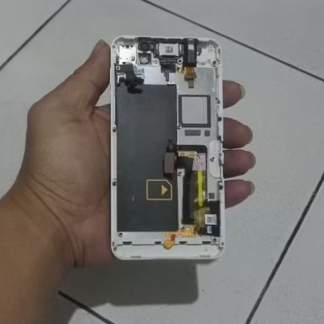 Lcd Blackberry Z10 4G Putih Bekas BACA DISKRIPSI