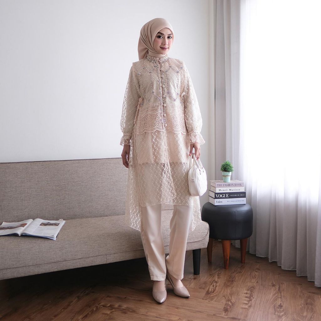 NABILA SET CELANA//BAJU PESTA//BAJU WISUDA//KEBAYA//KEBAYA MODERN//KEBAYA CELANA//SET KEBAYA CELANA/