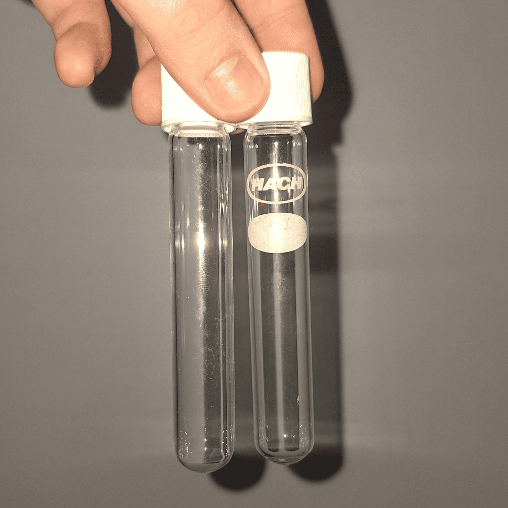 Tabung Reaksi Kaca Tutup Ulir Hach 10 ml