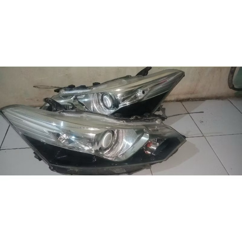 headlamp vios gen3 2013-2016 original