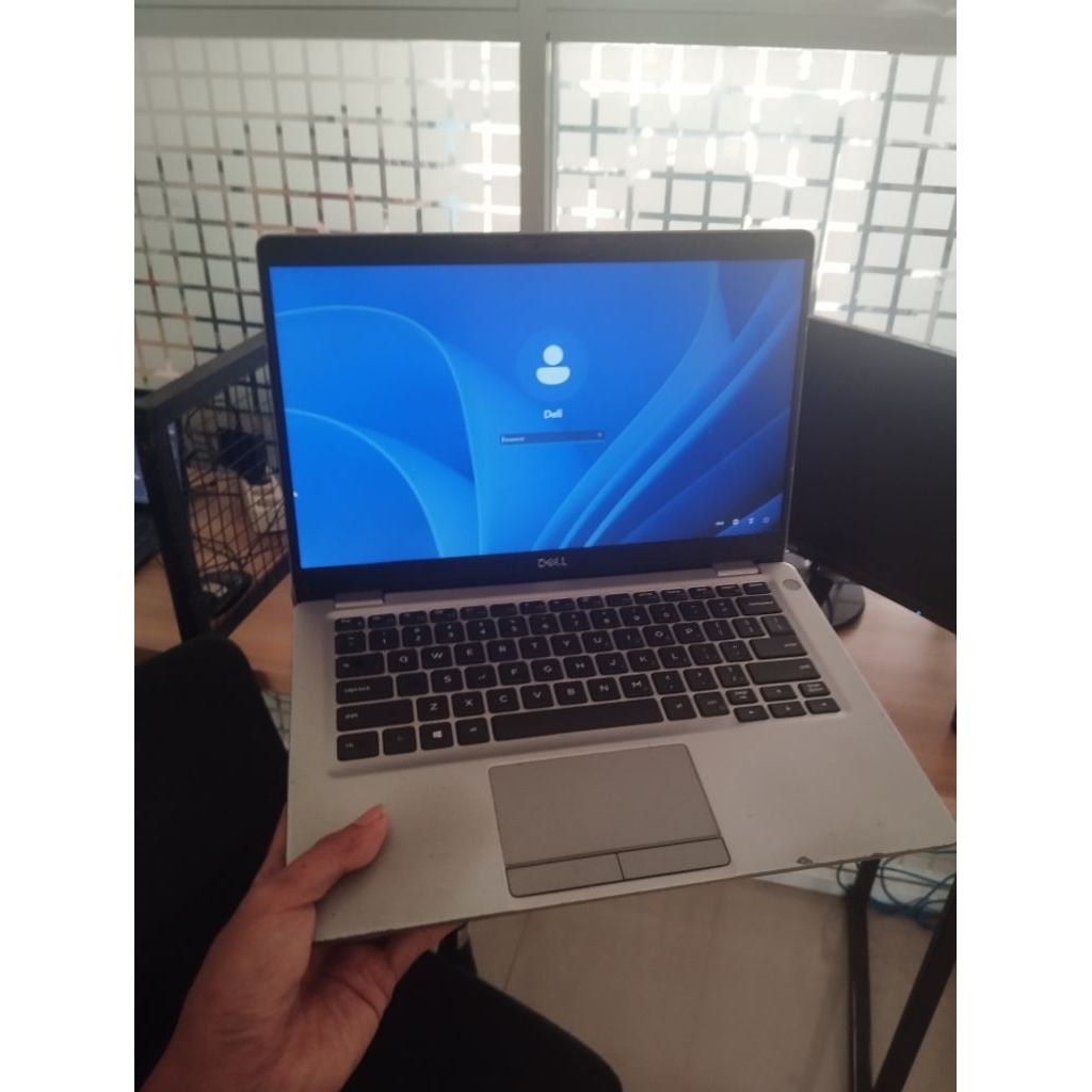 dell latitude 5310 | intel i5 gen 10 | Ram 12 GB SSD 256 GB NVMe | Laptop Bekas