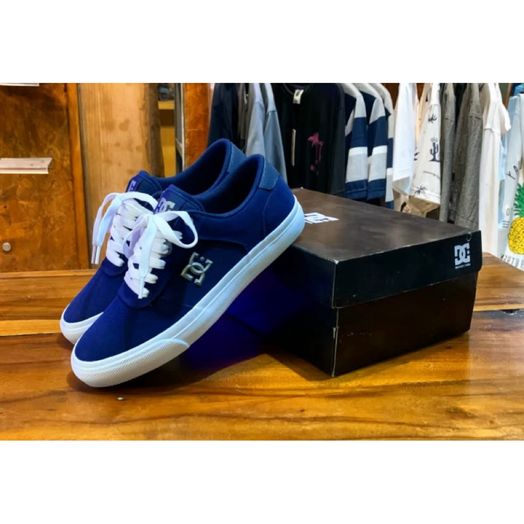 sepatu dc shoes • teknic suede • navy/grey/white