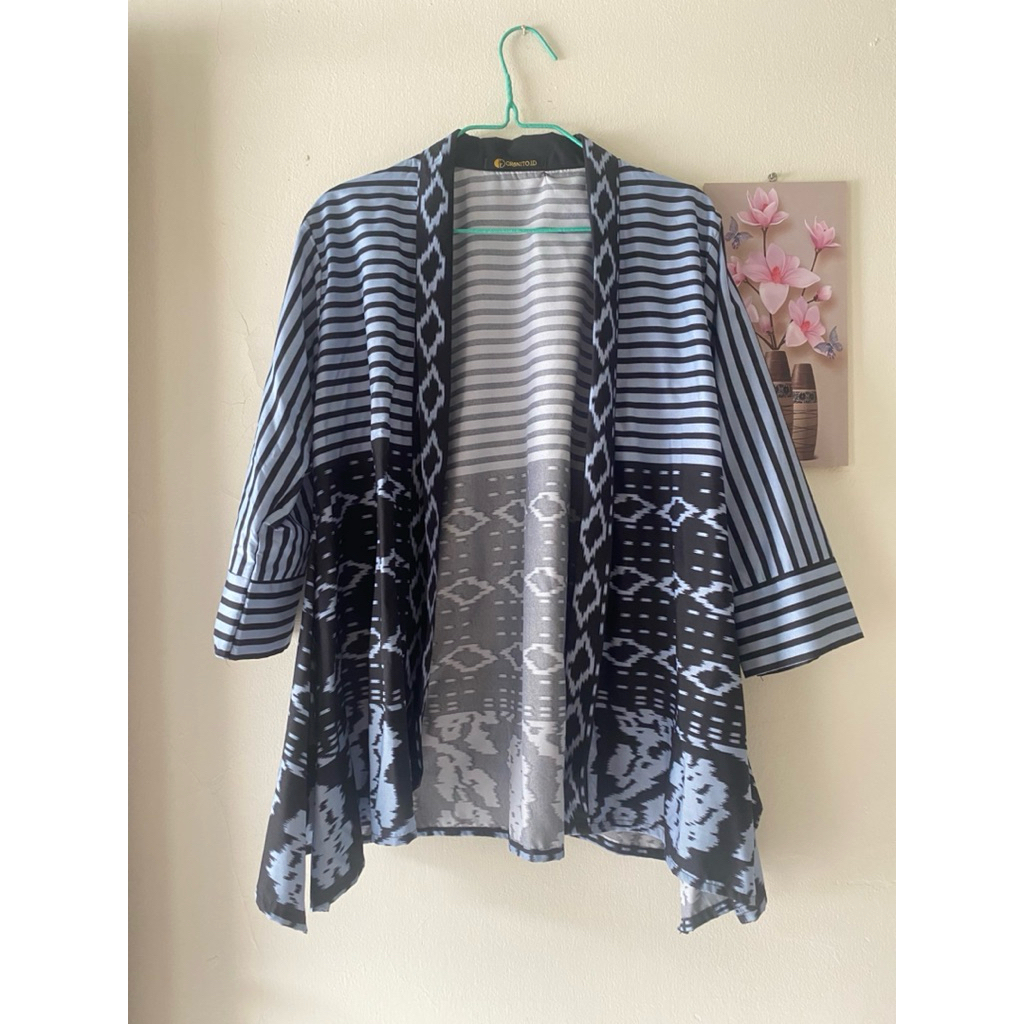 [PRELOVED LIKE NEW] OUTER BATIK