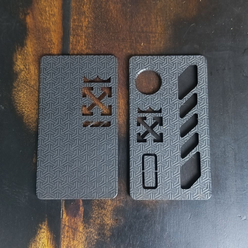 Tutup Body Batrai Panel Dot V2 Motif Grus Black Matte