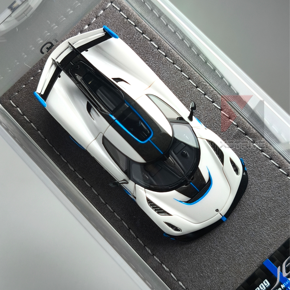 Gryning Model 1:64 Koenigsegg Jesko Attack #7399 "The Wind of Riviera" Arctic White/Carbon RESIN Mod
