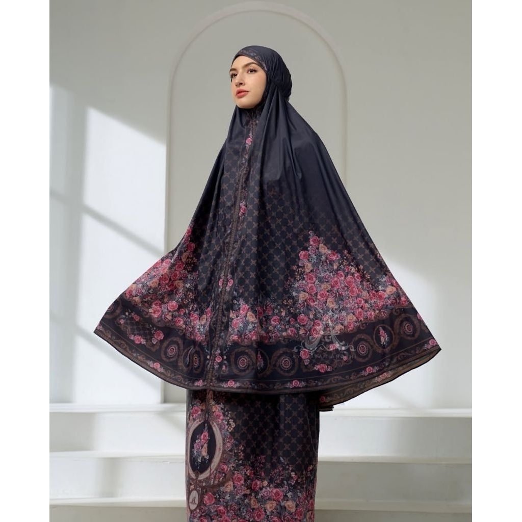 PRAYER ROBE TRAVEL ADA