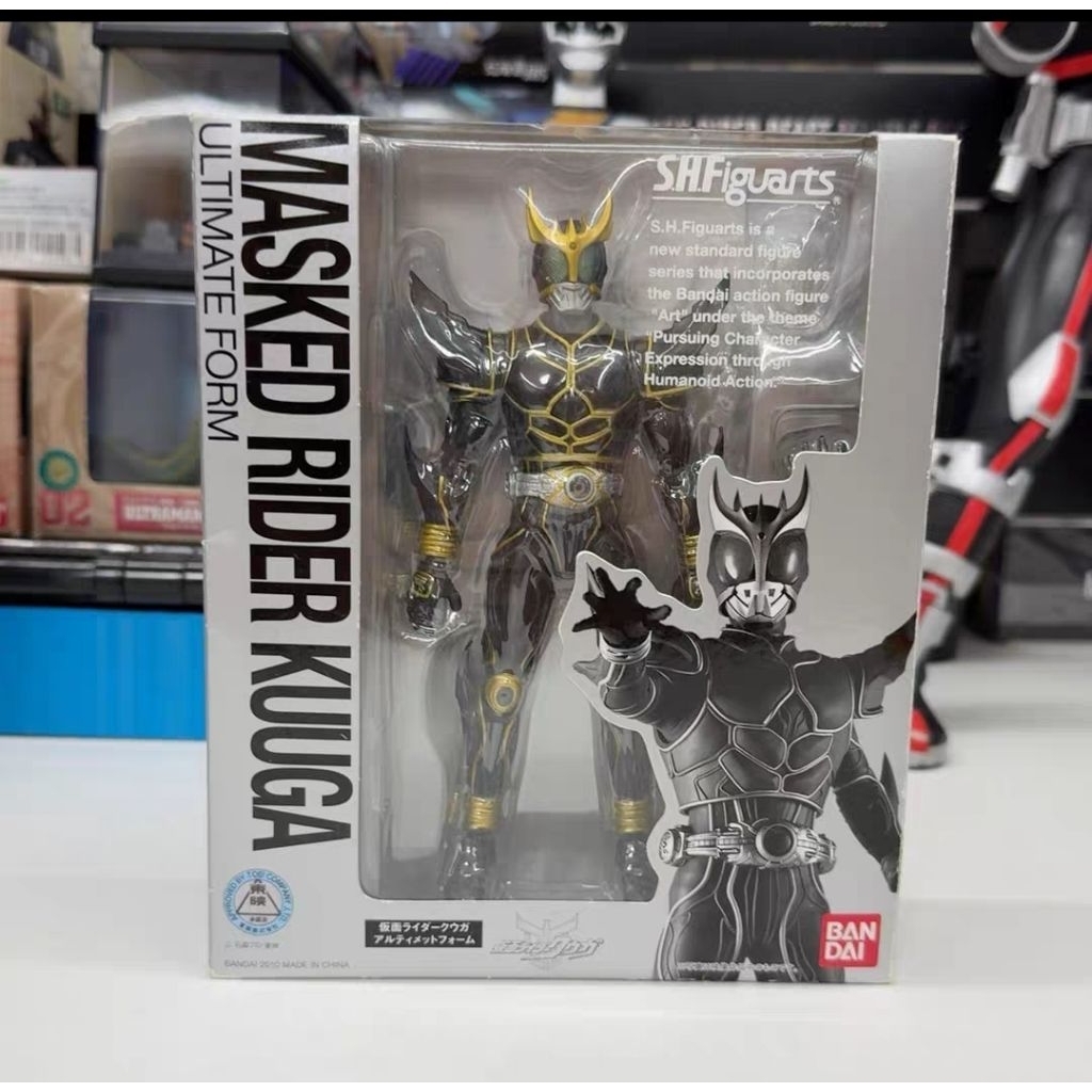 Figur Kamen rider kuuga ultimate form SHF Bandai PO