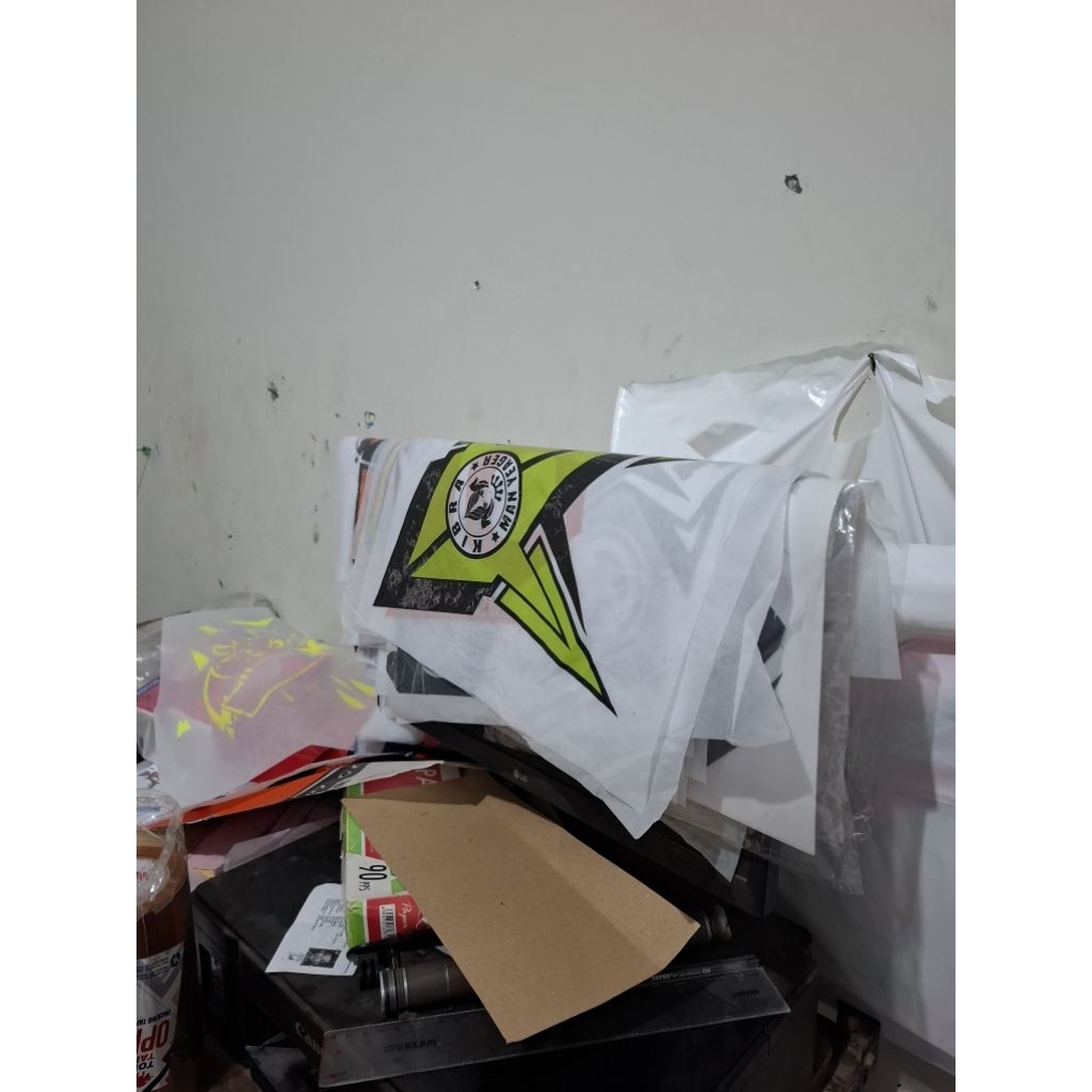 ( RIJEK ) KERTAS LAYANGAN SUKOI RIJEK