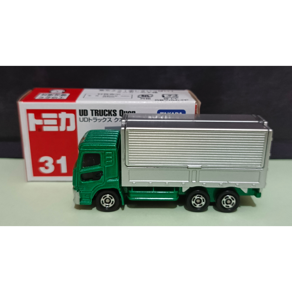 Diecast Tomica 31 UD TRUCKS QUON
