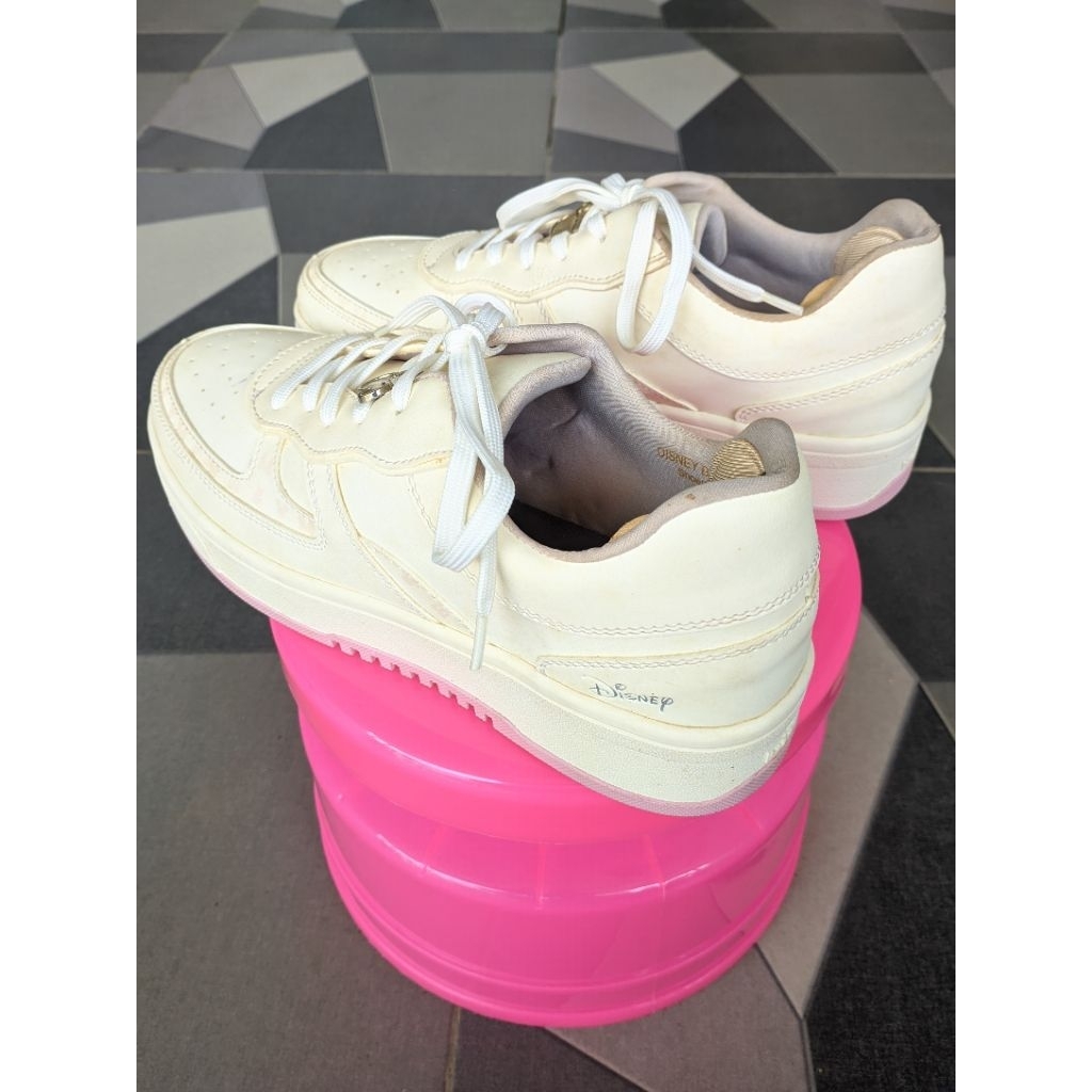 SEPATU KRONIKEL ORI PROJECT DISNEY WHITE PINK