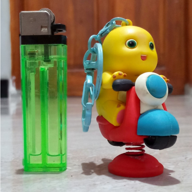 Nailong Mini Figure Scuter - Nailong Lucu Hiasan Dashboard Mobil - Nailong Scuter Gantungan Kunci