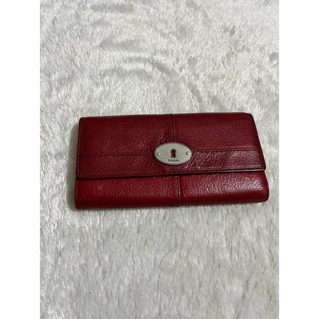 dompet fo55il maddox trifold longwallet preloved
