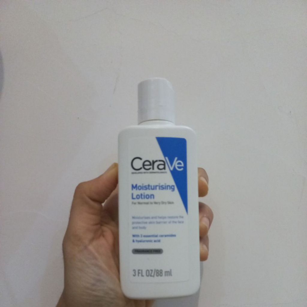 PRELOVED CERAVE MOISTURIZING LOTION