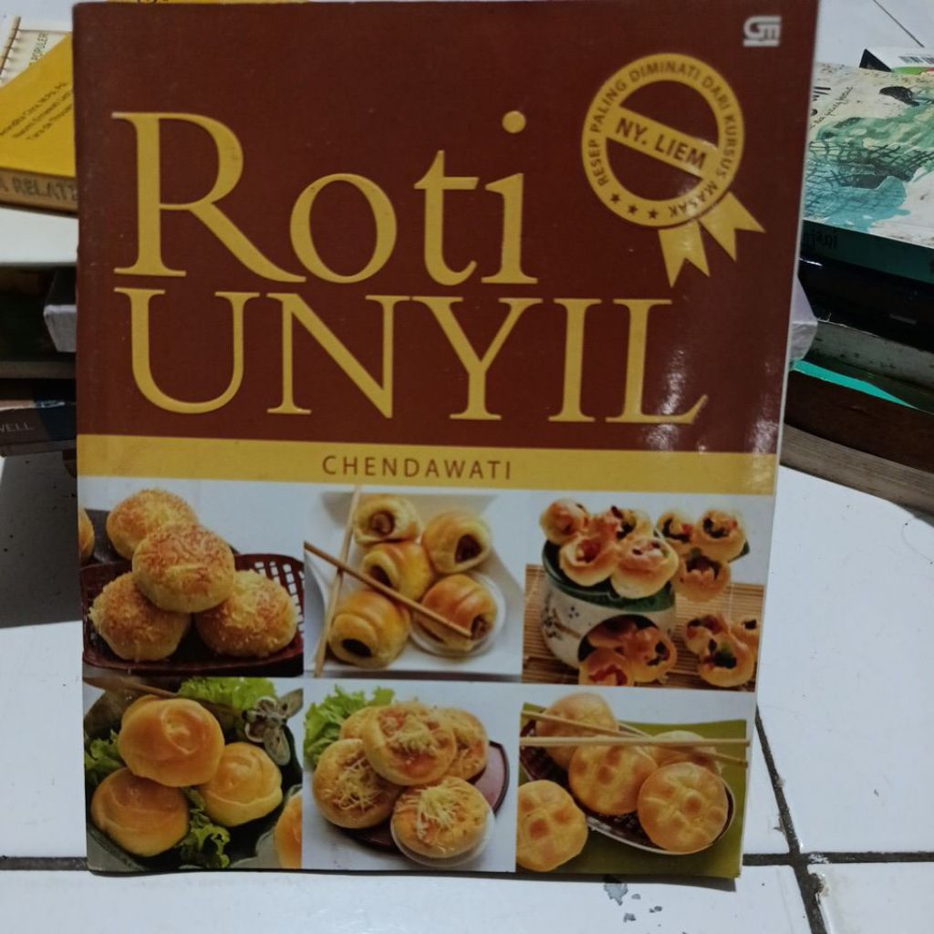 Buku resep roti unyil