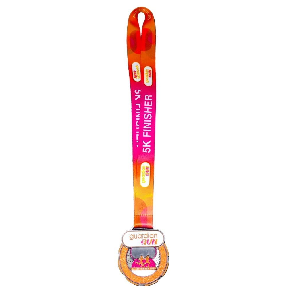 Medali Finisher Running Event Lari Guardian Run 2025 - Spin Medal 5K