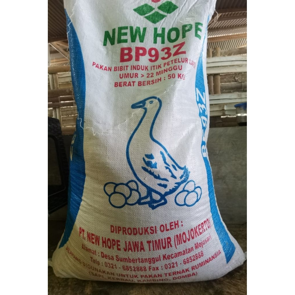 New Hope BP 93Z Pakan Induk Bebek Petelur Layer Kemasan repack 1KG