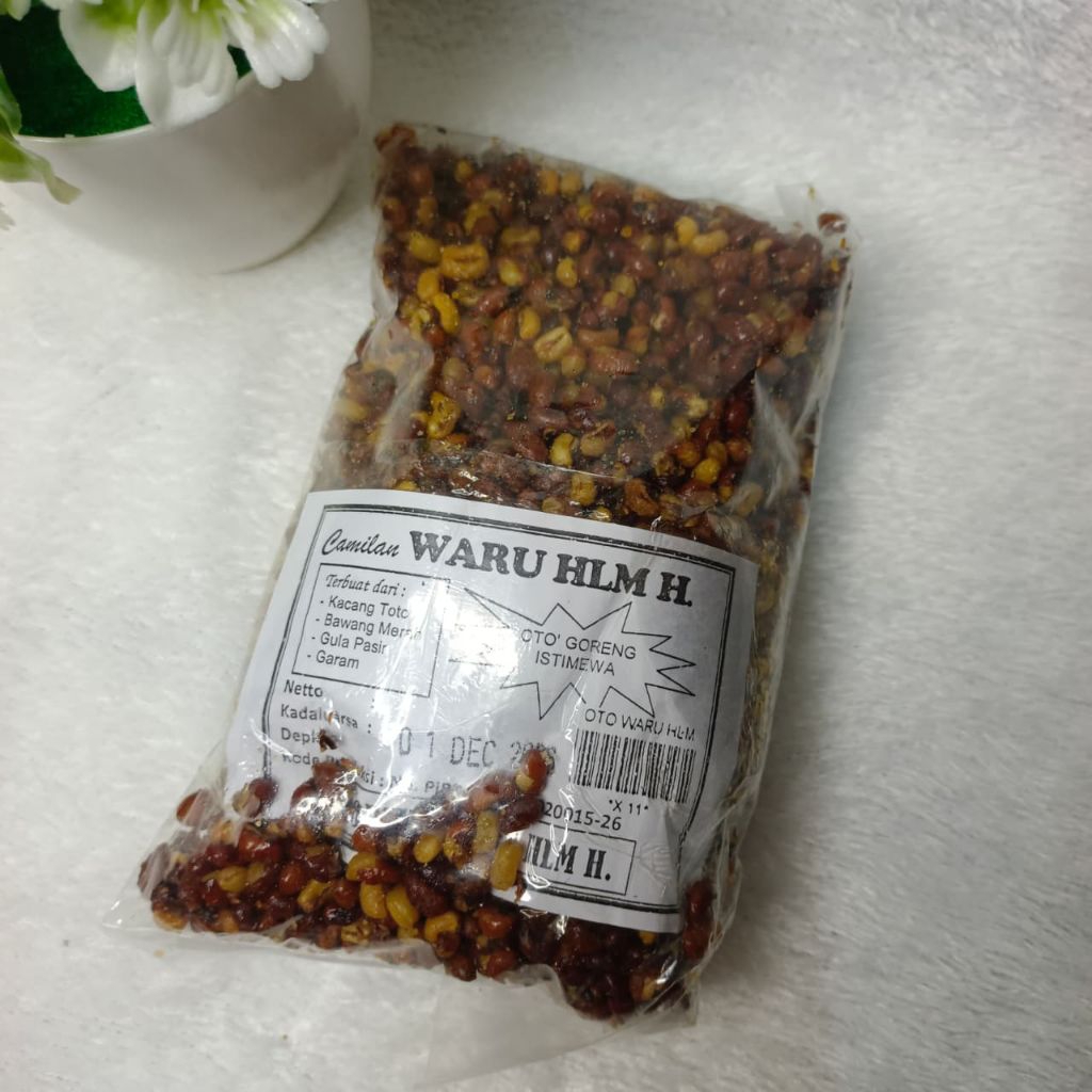 Kacang Otok Waru Asli Rasa Pedas Manis Camilan Khas Madura Merk HLM
