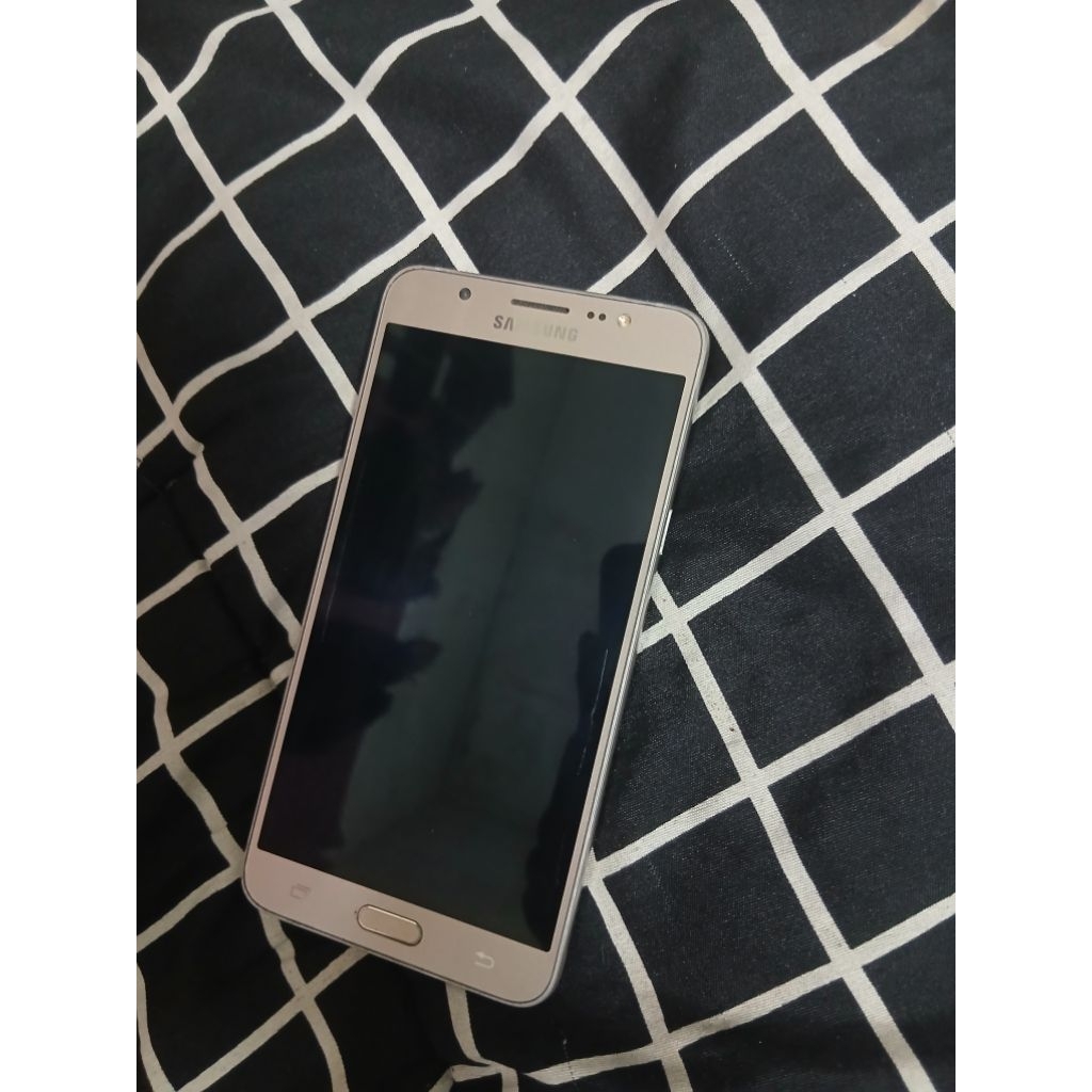 Lcd + frame + batre original samsung J710FN copotan mulus