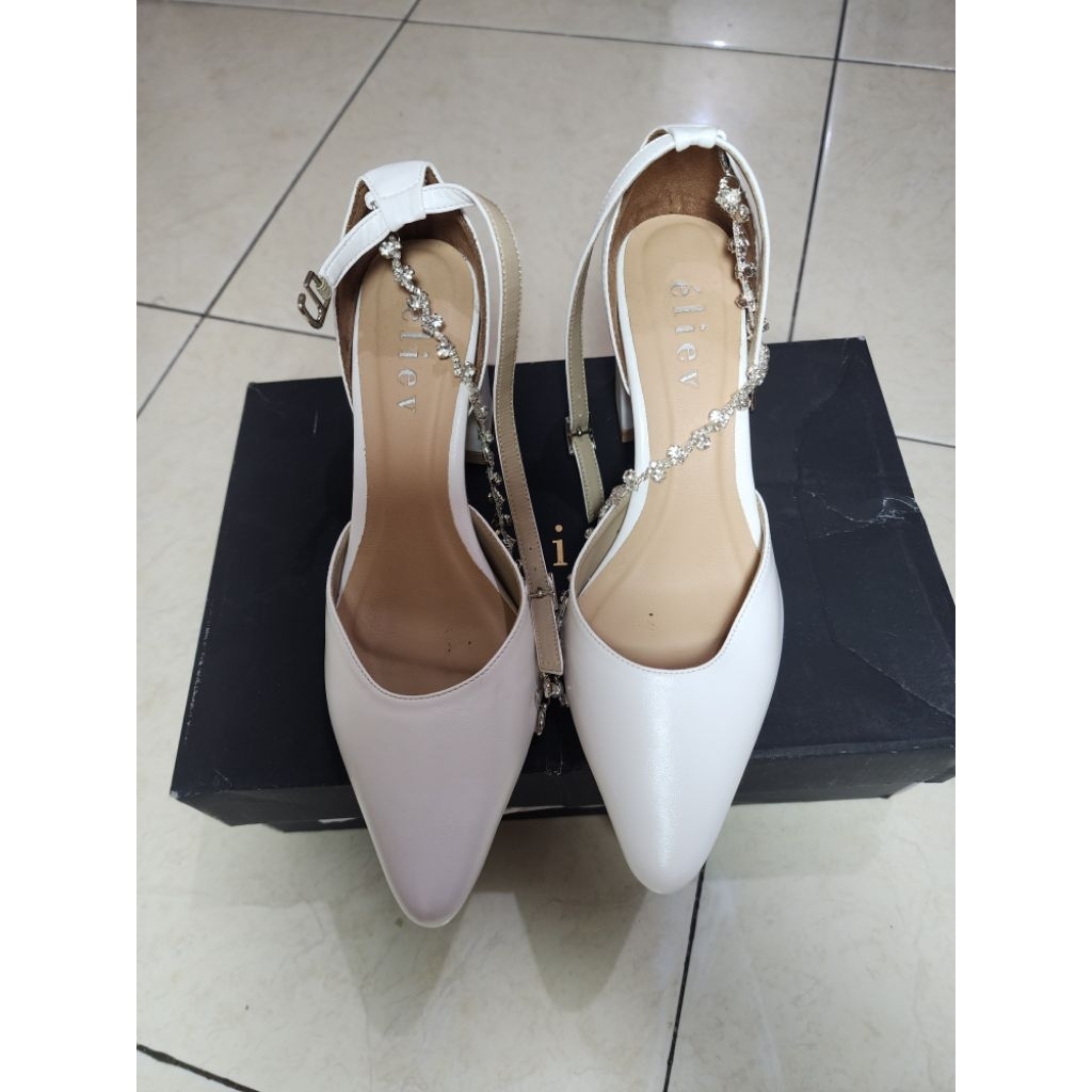 PRELOVED ELIEV HEELS