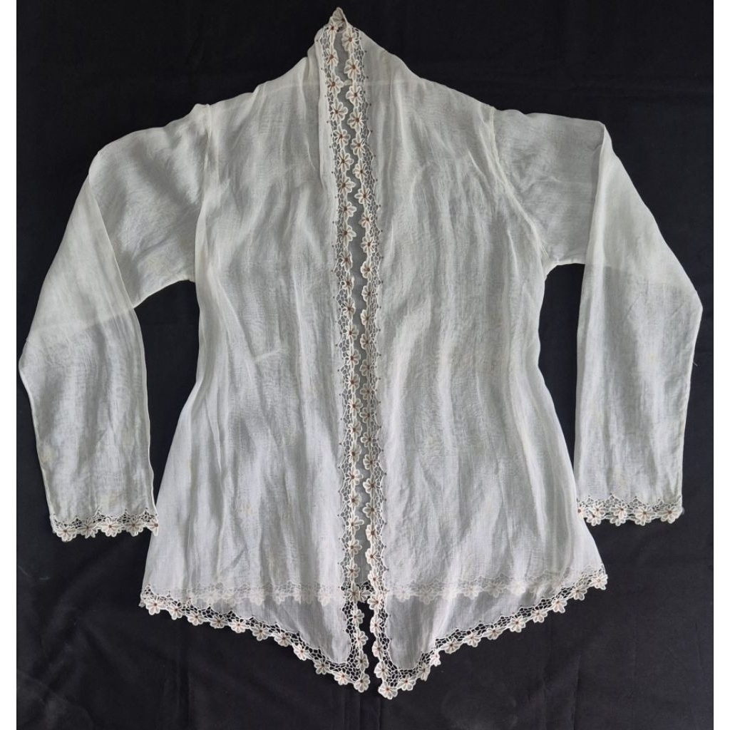 kebaya belandaan kuno