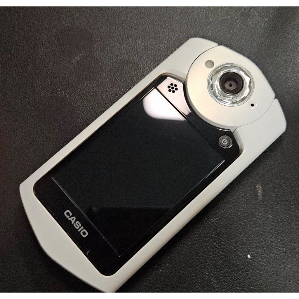 Casio EXILIM EX-TR50 Digital Camera