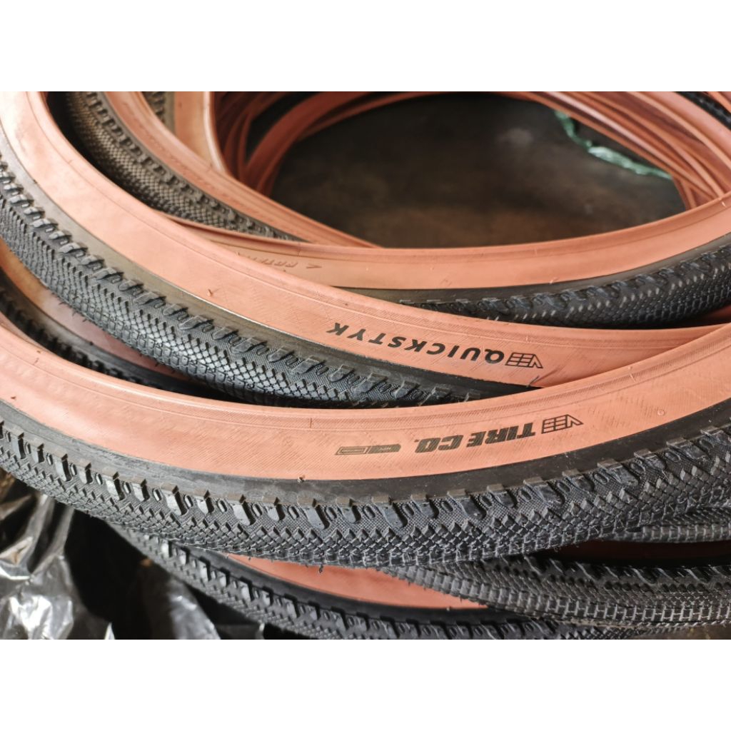 Ban Gravel Veetire Quickstyk 700x45C